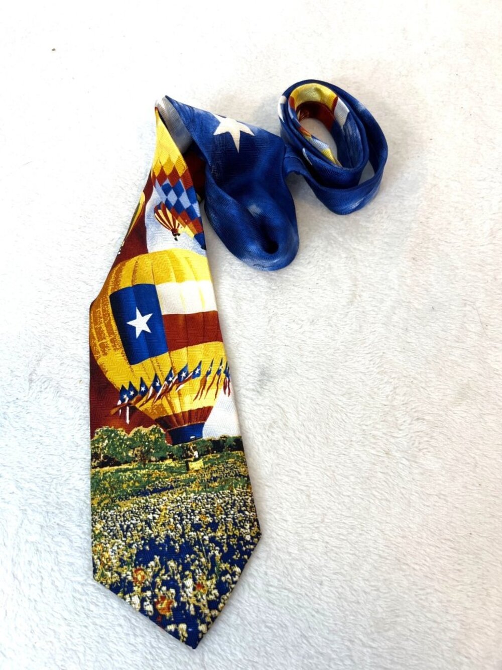 Texas Hot Air Balloons Tie Necktie Vintage Rock Mount Ranch Wear USA Patriotic
